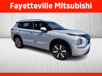 New 2025 Mitsubishi Outlander SEL