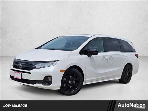 Used 2026 Honda Odyssey Sport-L image 1