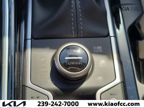 New 2026 Kia Sorento SX Prestige w/ Olive Brown Leather Package AWD/4WD image 28