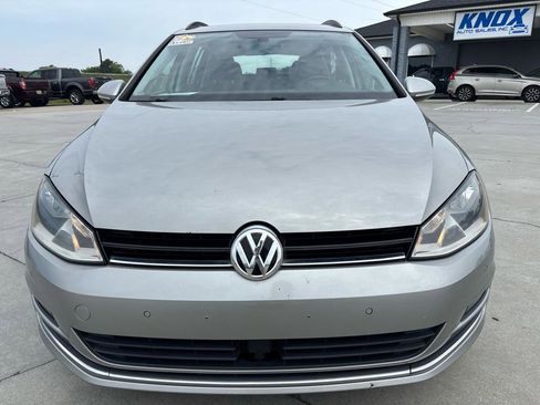 Used 2015 Volkswagen Golf TDI SE FWD image 9