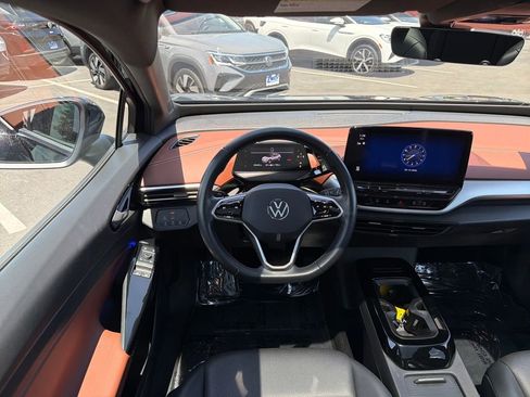 Certified 2022 Volkswagen ID.4 Pro S AWD/4WD image 16