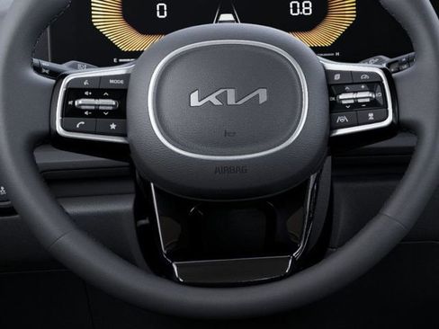 New 2026 Kia Carnival EX image 22