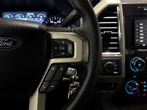 Used 2018 Ford F250 Lariat w/ Chrome Package AWD/4WD image 22