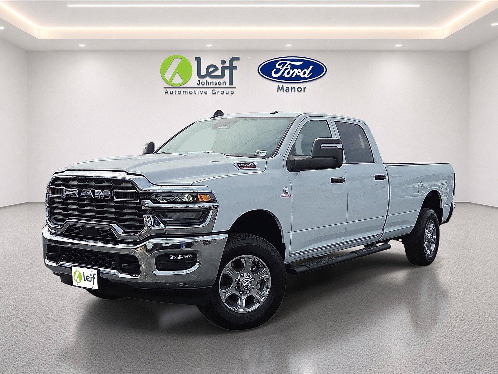 Used 2025 RAM 2500 Tradesman AWD/4WD image 3