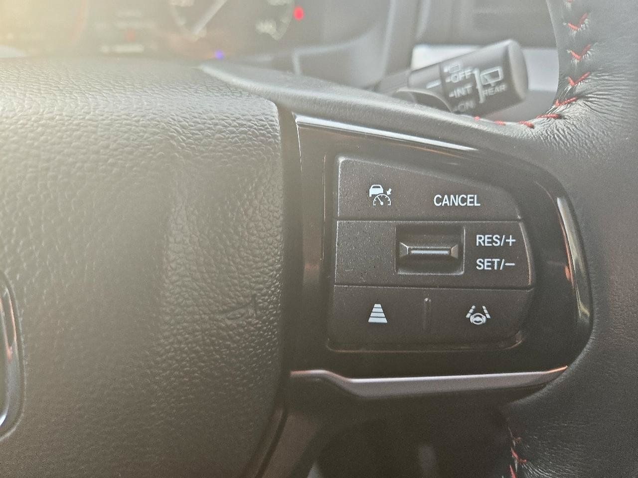 Used 2025 Honda Odyssey Sport-L image 19