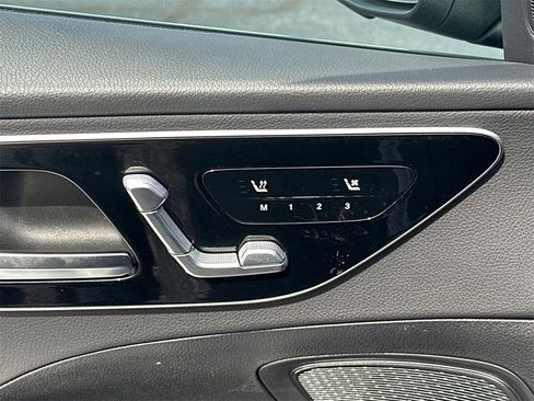 Certified 2025 Mercedes-Benz C 300 Sedan image 11