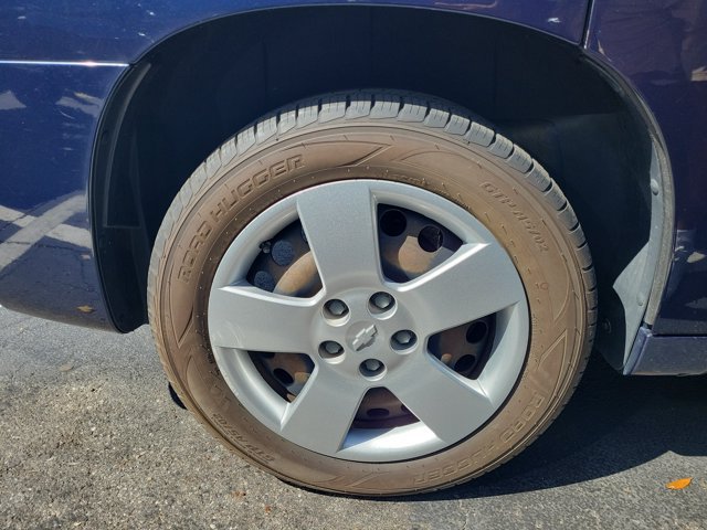 Used 2008 Chevrolet HHR LS FWD image 4