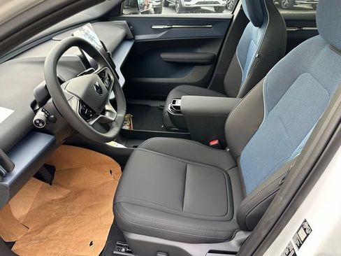 New 2026 Volvo EX30 Cross Country Ultra w/ Protection Package Premier image 2