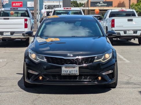 Used 2020 Kia Optima S FWD image 2