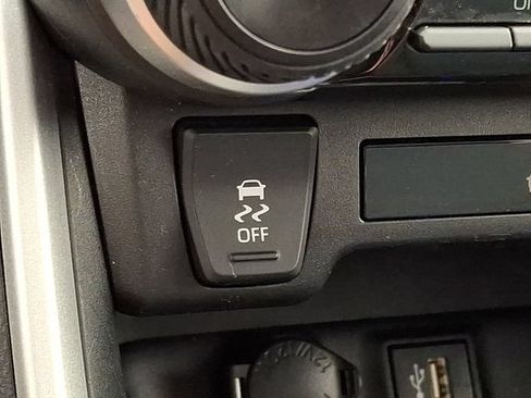 Used 2024 Toyota RAV4 LE AWD/4WD image 29