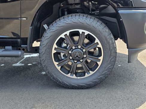 New 2025 RAM 2500 Tradesman AWD/4WD image 6