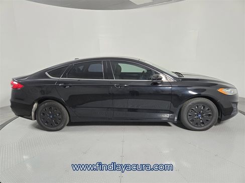 Used 2019 Ford Fusion S image 7