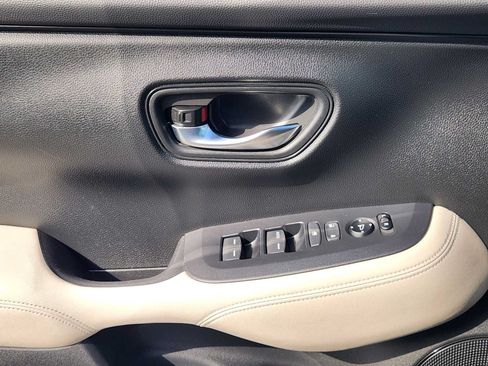 Used 2024 Honda HR-V LX image 22