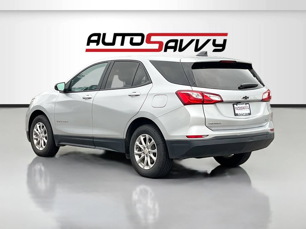 Used 2021 Chevrolet Equinox LS w/ LS Convenience Package AWD/4WD image 5