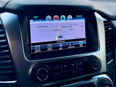 Used 2019 Chevrolet Tahoe LT w/ Texas Edition Package image 39