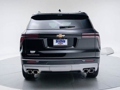 New 2026 Chevrolet Traverse LT w/ Enhanced Driving Package image 6