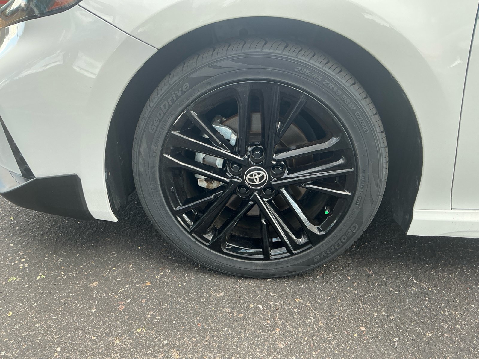Certified 2025 Toyota Camry SE FWD image 25