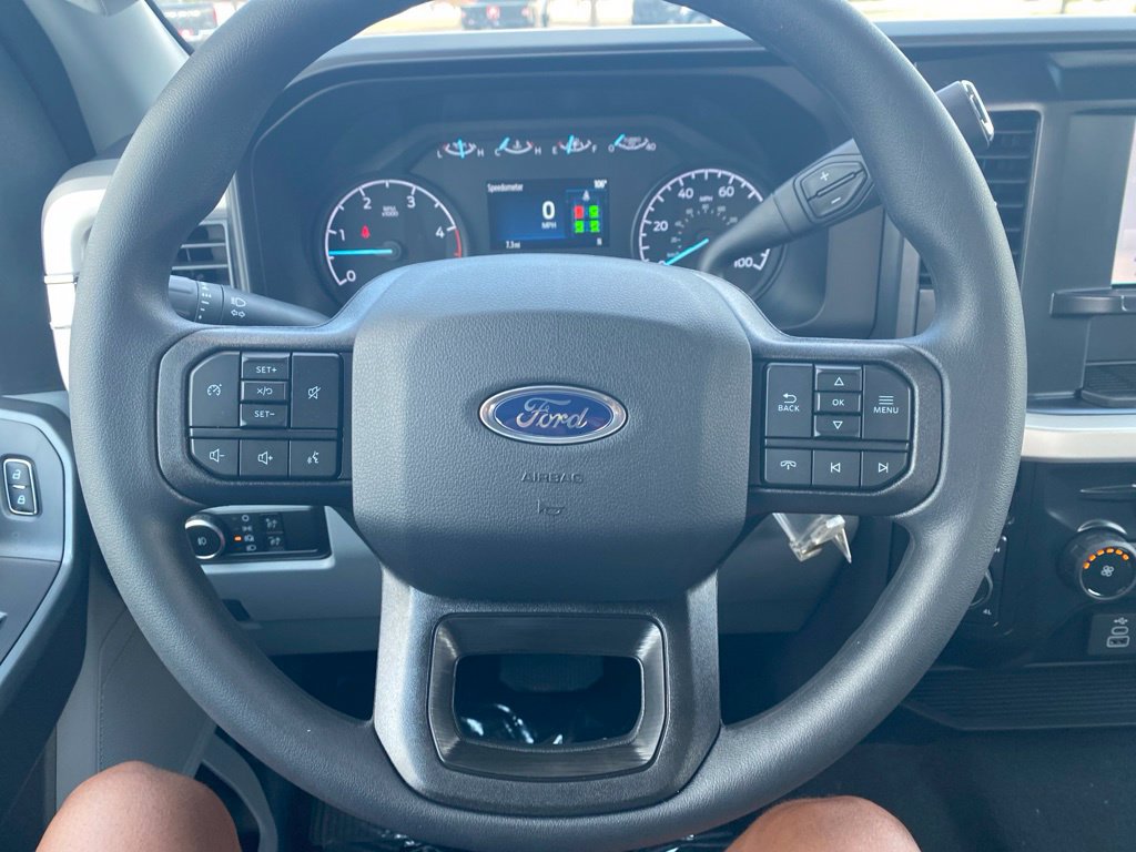 New 2026 Ford F250 XL w/ STX Appearance Package AWD/4WD image 17
