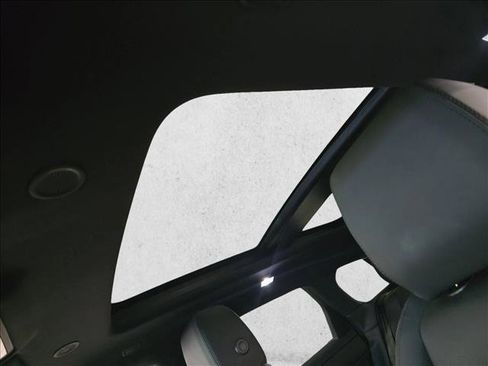 Used 2026 Land Rover Range Rover Evoque S image 30