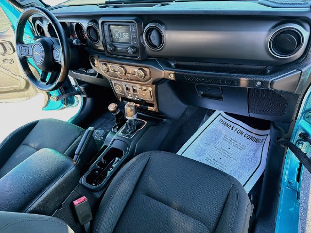 Used 2019 Jeep Wrangler Sport AWD/4WD image 30