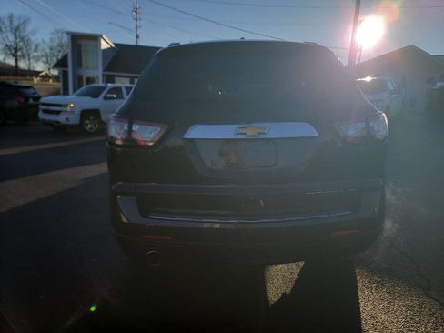 Used 2015 Chevrolet Traverse LTZ image 7