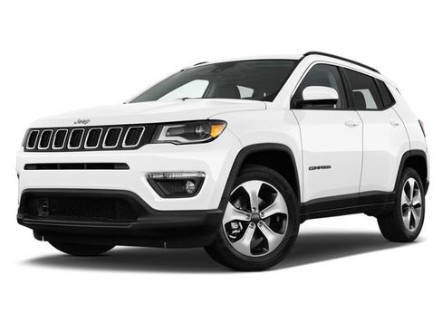 Used 2019 Jeep Compass Latitude w/ Popular Equipment Group image 4