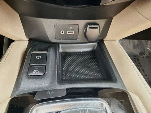 Used 2019 Nissan Rogue SL w/ Premium Package FWD image 30