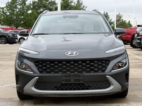 Used 2023 Hyundai Kona SEL FWD image 7