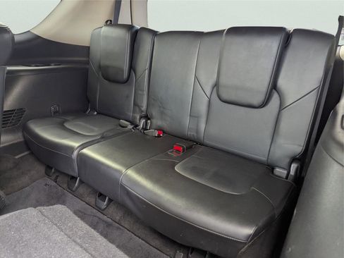 Used 2021 Nissan Armada SL w/ Captain's Chairs Package image 27