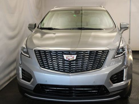 New 2025 Cadillac XT5 Premium Luxury image 3