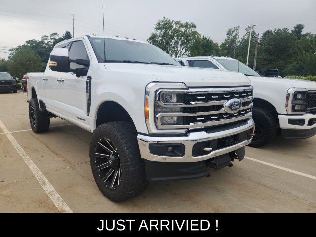 Used 2023 Ford F350 Lariat w/ Lariat Ultimate Package AWD/4WD image 1