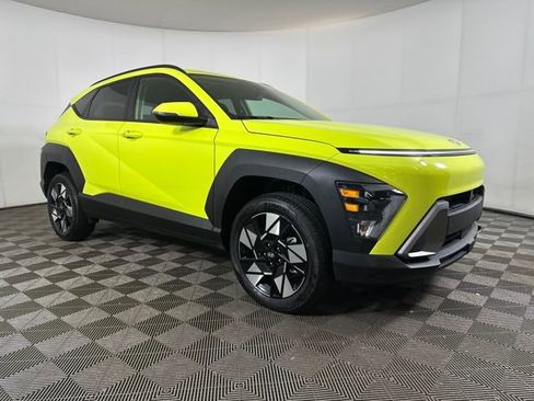 Certified 2025 Hyundai Kona SEL image 30