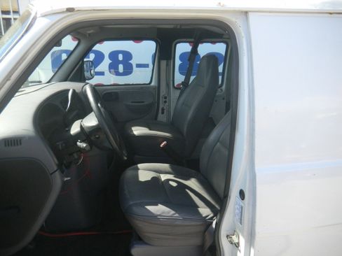 Used 2000 Dodge B1500 image 26