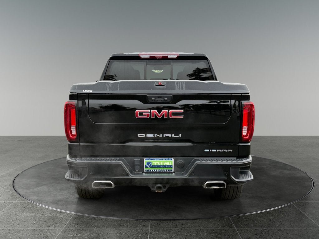 Used 2023 GMC Sierra 1500 Denali w/ Denali Reserve Package AWD/4WD image 8