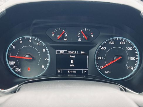 Used 2020 Chevrolet Equinox LS w/ LS Convenience Package image 22