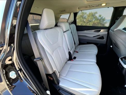 Used 2026 INFINITI QX60 Luxe w/ Cargo Package FWD image 27