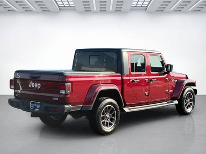 Used 2021 Jeep Gladiator Overland w/ Popular Equipment Package