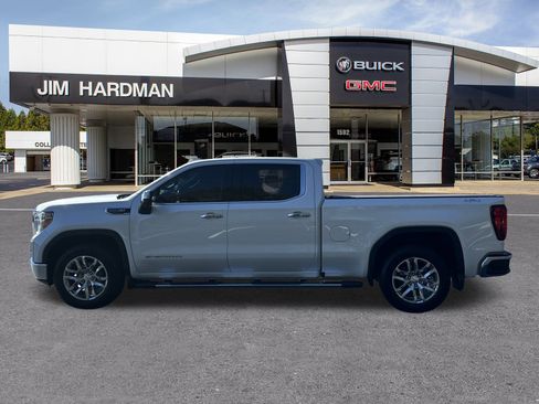 Used 2021 GMC Sierra 1500 SLT w/ SLT Premium Plus Package image 4