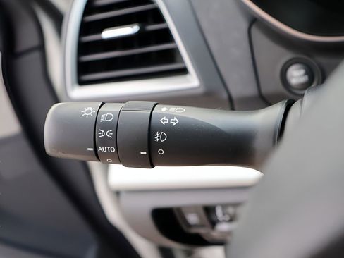 Used 2023 Subaru Crosstrek 2.5i Limited w/ Popular Package #4 image 37