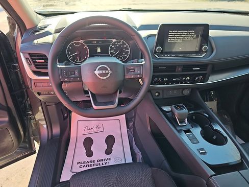 New 2026 Nissan Rogue SV FWD image 21