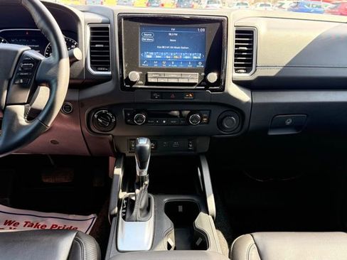 Certified 2024 Nissan Frontier SL w/ Technology Package image 27