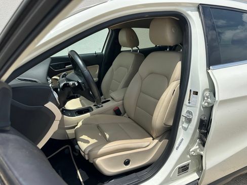 Used 2017 Mercedes-Benz GLA 250 image 9
