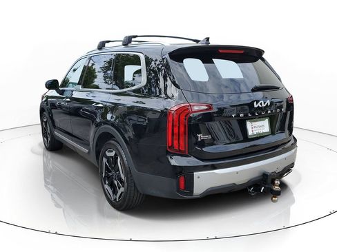 Certified 2024 Kia Telluride S w/ S Sunroof Package FWD image 4