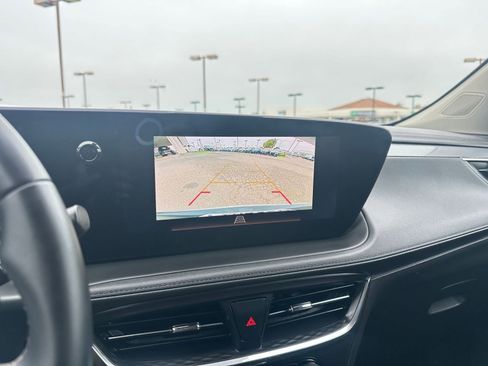 Used 2025 Buick Encore GX Preferred image 17