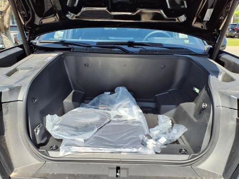 New 2025 GMC Sierra EV Denali image 23