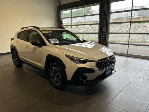 Used 2026 Subaru Crosstrek 2.5i Premium AWD/4WD image 10