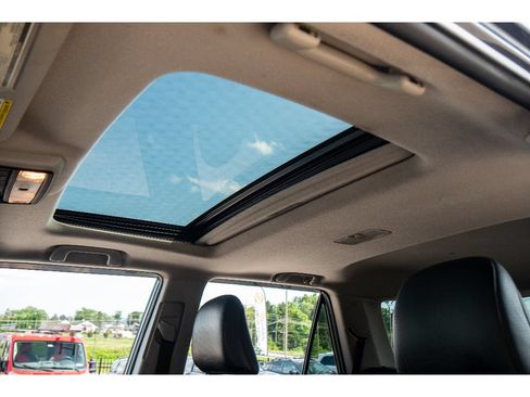 Used 2012 Toyota 4Runner SR5 w/ Premium Pkg AWD/4WD image 10