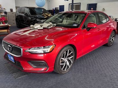 Used 2020 Volvo S60 T5 Momentum