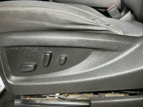 Used 2018 Chevrolet Silverado 1500 LT w/ All Star Edition AWD/4WD image 18
