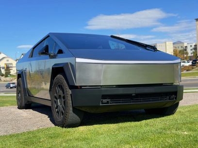 Used 2024 Tesla Cybertruck AWD Crew Cab